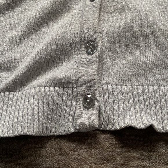 🔴Free if bundled Healthtex 4T Girls button up cardigan ❤️ gray & silver sparkle - Picture 10 of 15